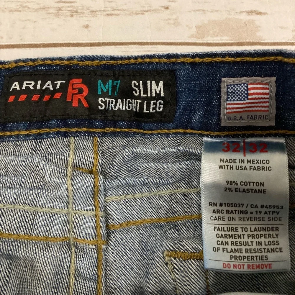 Ariat Men’s M7 Slim Straight Leg Size 32/32